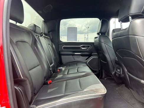 Used 2024 RAM 1500 Laramie AWD/4WD image 33