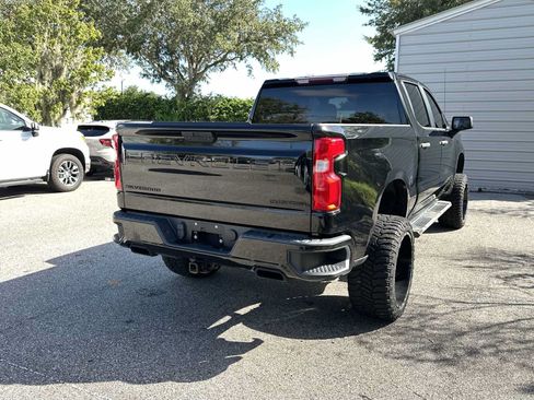 Used 2021 Chevrolet Silverado 1500 Custom Trail Boss w/ Midnight Edition AWD/4WD image 6