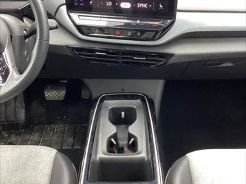 Used 2023 Volkswagen ID.4 2WD image 26