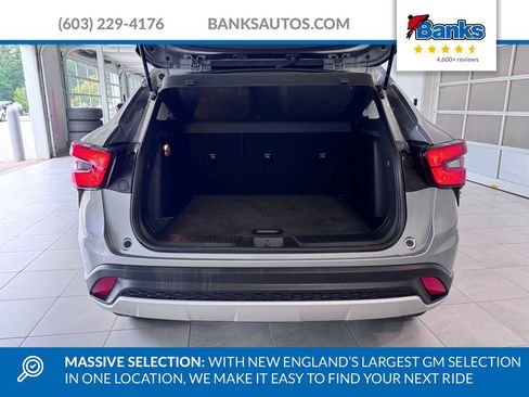 Certified 2024 Chevrolet Trax LT FWD image 8