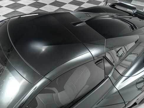 Used 2023 Chevrolet Corvette Stingray Premium Conv w/ Z51 Performance Package RWD image 39