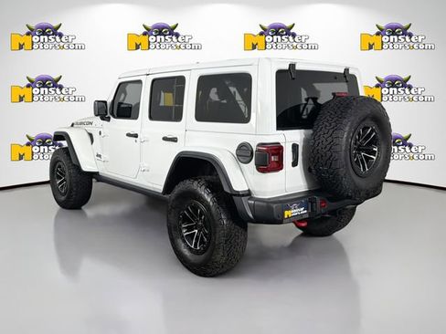 Used 2024 Jeep Wrangler Unlimited Rubicon image 7