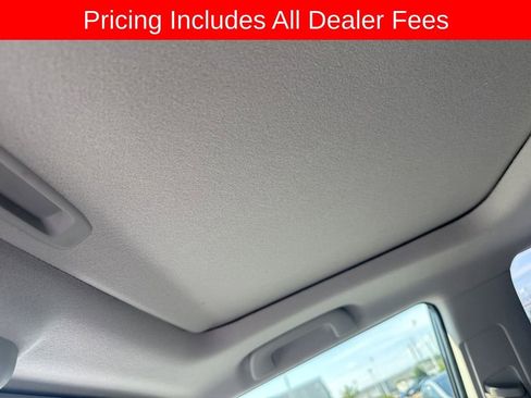 Used 2022 Toyota 4Runner SR5 Premium w/ Moonroof Package RWD image 9