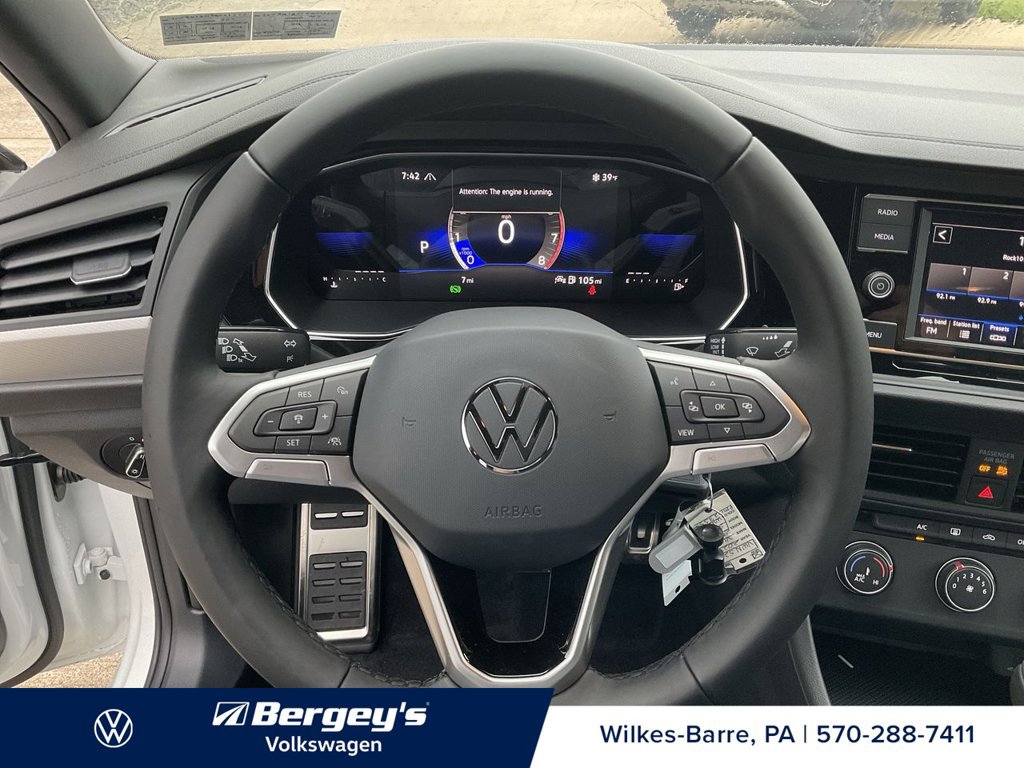 Certified 2023 Volkswagen Jetta Sport FWD image 16