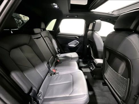 Certified 2025 Audi Q3 2.0T Premium w/ Convenience Package image 28