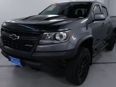 Used 2019 Chevrolet Colorado ZR2 image 3