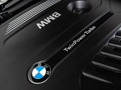 Used 2019 BMW 540i xDrive w/ Executive Package AWD/4WD image 49