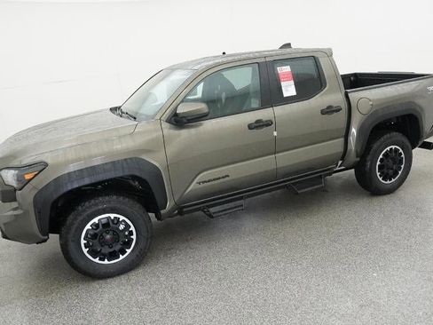 New 2026 Toyota Tacoma TRD Off-Road image 2
