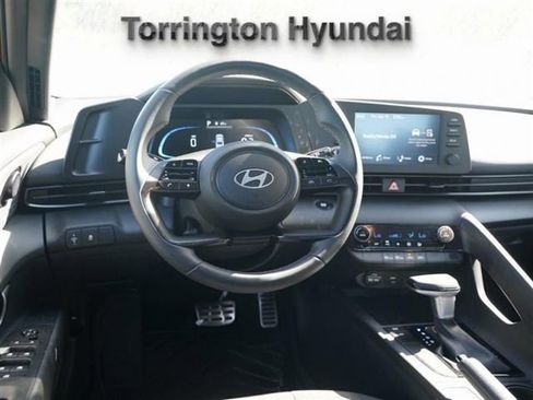 New 2025 Hyundai Elantra Sport image 16