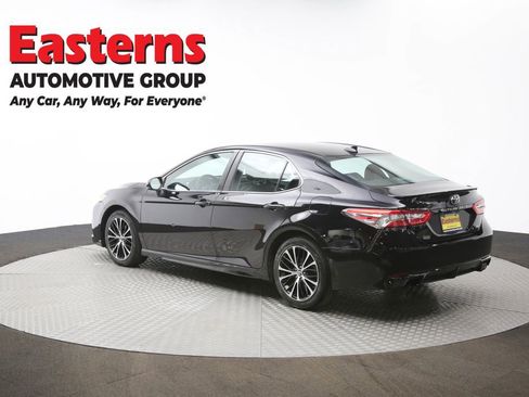 Used 2019 Toyota Camry SE image 61