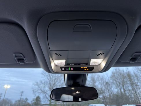 Used 2023 Chevrolet Blazer LT image 26