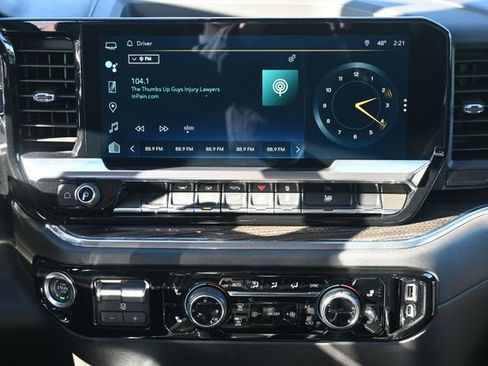 Used 2024 Chevrolet Silverado 1500 RST w/ Convenience Package II image 17