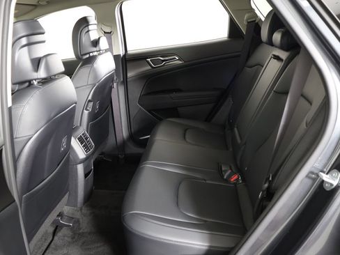 Used 2023 Kia Sportage EX AWD/4WD image 33
