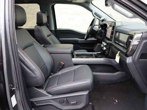 New 2026 Ford F350 Lariat w/ Black Appearance Package image 40