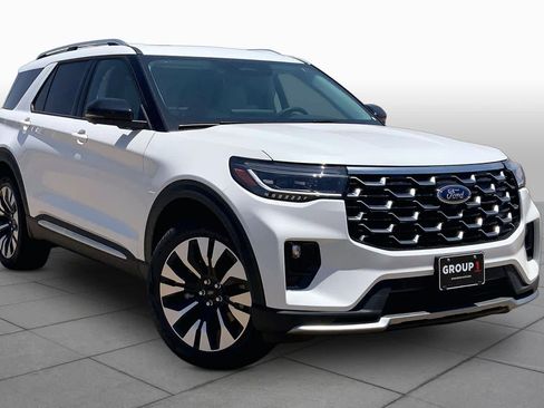 New 2026 Ford Explorer Platinum w/ LUX Leather Package AWD/4WD image 2
