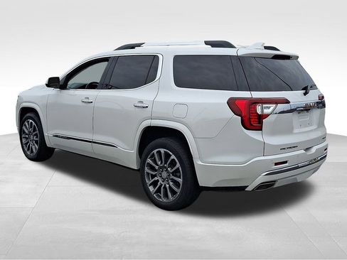 Used 2022 GMC Acadia Denali w/ Denali Ultimate Package image 4