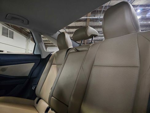 Used 2019 Volkswagen Jetta SEL image 18