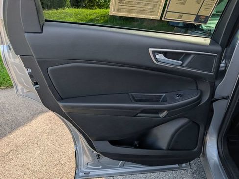 Used 2024 Ford Edge SEL AWD/4WD image 33