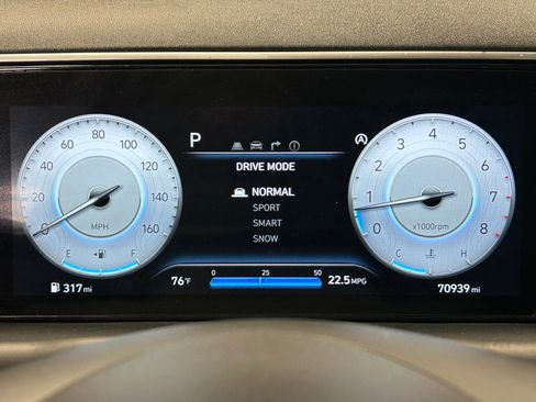 Used 2022 Hyundai Tucson Limited AWD/4WD image 29