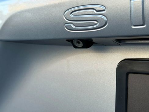 Used 2013 Toyota Sienna LE image 7