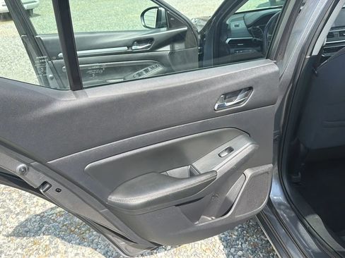 Used 2019 Nissan Altima 2.5 SV image 23