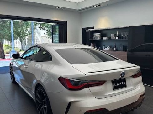 Used 2023 BMW 430i Coupe w/ M Sport Package RWD image 6