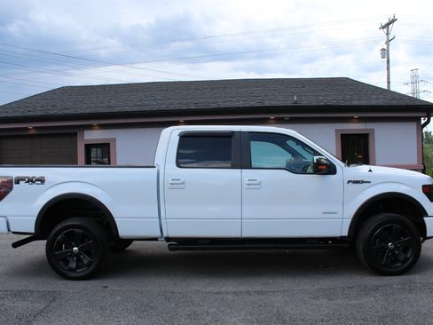 Used 2013 Ford F150 FX4 w/ Luxury Equipment Group AWD/4WD image 3