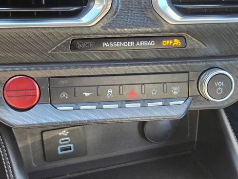Used 2025 Ford Mustang Premium RWD image 21