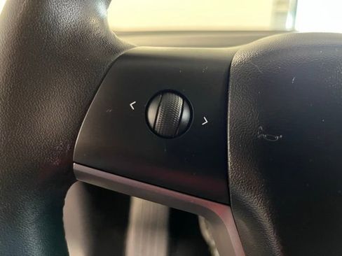 Used 2019 Tesla Model 3 image 26