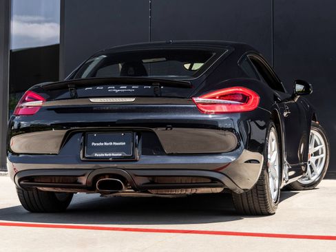 Certified 2016 Porsche Cayman RWD image 11