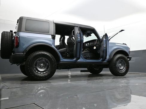 New 2025 Ford Bronco Badlands image 40