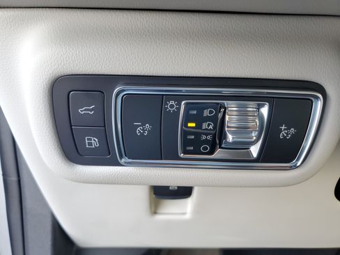 New 2026 Lincoln Nautilus Reserve image 14