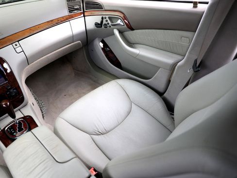 Used 2001 Mercedes-Benz S 500 image 22