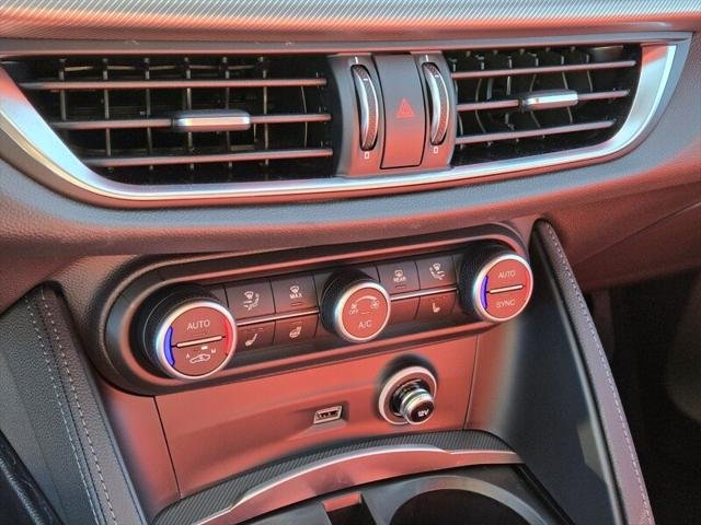 New 2025 Alfa Romeo Stelvio Sprint AWD/4WD image 27