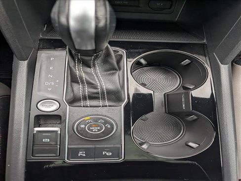 Used 2023 Volkswagen Atlas Cross Sport SEL Premium R-Line image 37