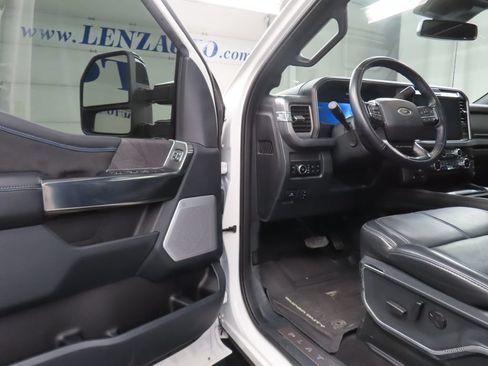 Used 2025 Ford F250 Platinum AWD/4WD image 49