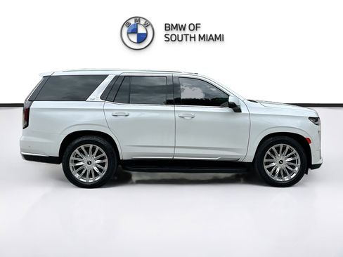 Used 2022 Cadillac Escalade Premium Luxury w/ Performance Package AWD/4WD image 8