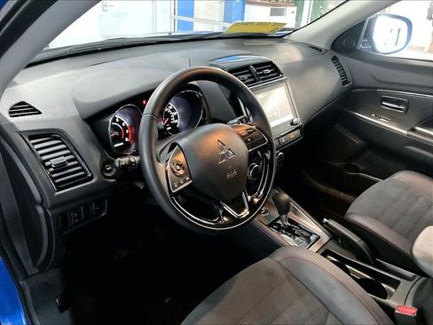 Used 2025 Mitsubishi Outlander Sport SE AWD/4WD image 8