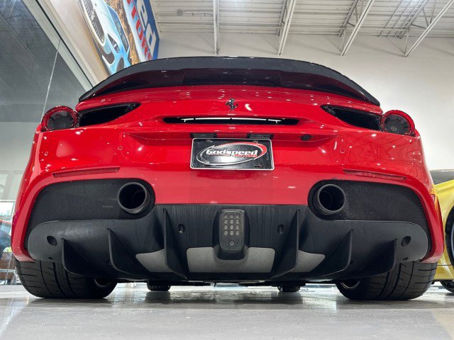 Used 2016 Ferrari 488 GTB RWD image 30