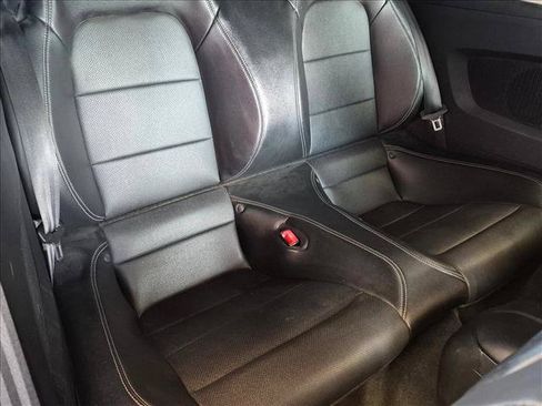 Used 2018 Ford Mustang GT Premium RWD image 17
