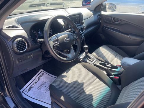 Used 2020 Hyundai Kona SE AWD/4WD image 11