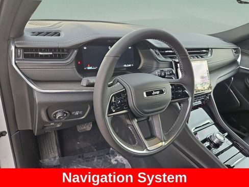 New 2025 Jeep Grand Cherokee L Overland w/ Luxury Tech Group IV AWD/4WD image 12