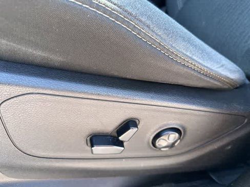 Used 2019 RAM 1500 Big Horn AWD/4WD image 10