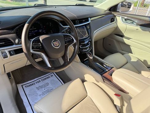 Used 2013 Cadillac XTS Luxury AWD/4WD image 14