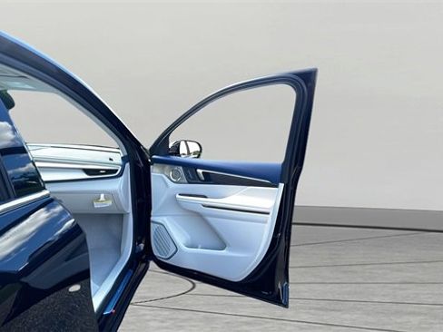 New 2026 Buick Enclave Avenir w/ Super Cruise Package image 26