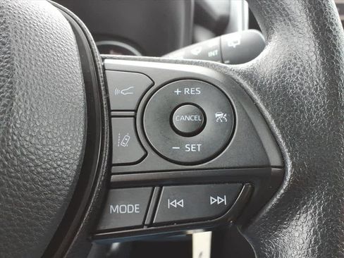 Used 2023 Toyota RAV4 LE image 15