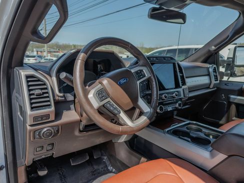 Used 2022 Ford F350 King Ranch w/ King Ranch Ultimate Package image 19