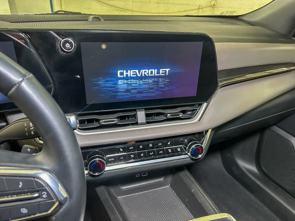 Used 2025 Chevrolet Equinox LT w/ Convenience Package II AWD/4WD image 35
