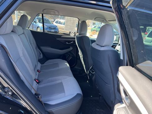 Used 2025 Subaru Outback Premium w/ Popular Package #1A image 25