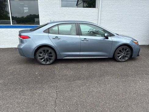 Used 2024 Toyota Corolla SE FWD image 11